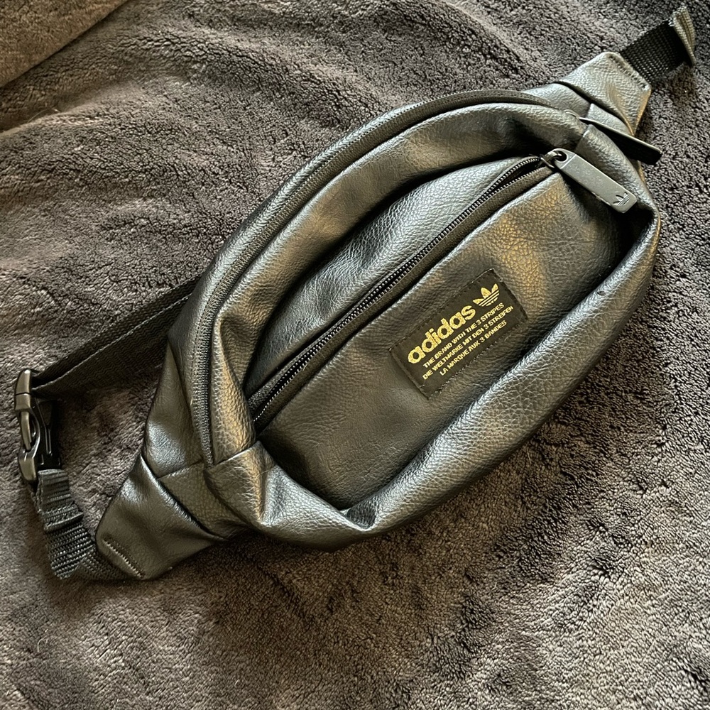 Adidas Fanny pack